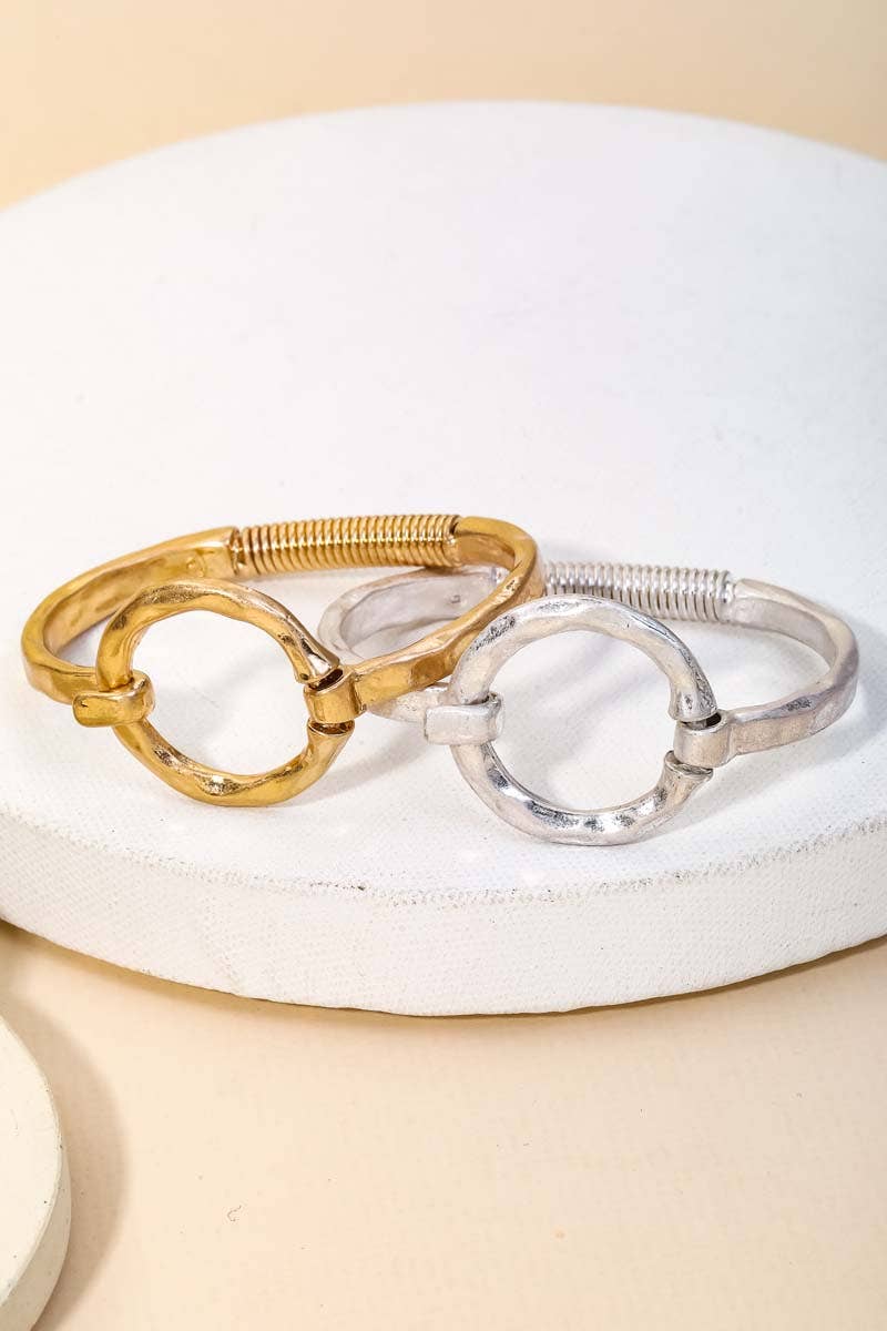 Hammered Circle Bangle Bracelet - Gold