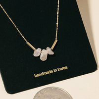 Triple Pebble Stone Charms Chain Necklace - Blue
